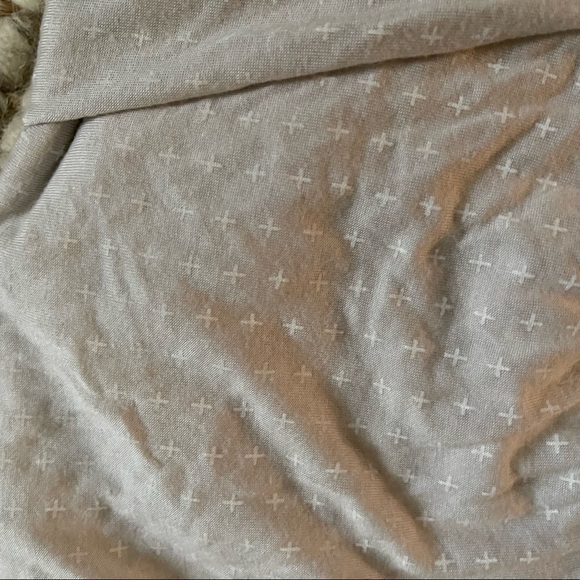 Solly baby wrap - Swiss Oat Dot - Picture 3 of 4